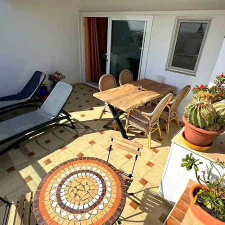 Apartment App 308 - Wundervoller Meerblick, Sehr Zentrale Lage, Angenehm Ruhig Tias