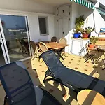 App 308 - Wundervoller Meerblick, Sehr Zentrale Lage, Angenehm Ruhig ティアス