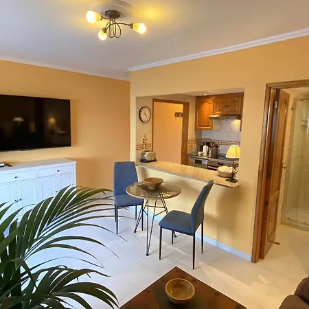 App 308 - Wundervoller Meerblick, Sehr Zentrale Lage, Angenehm Ruhig Apartment Tías