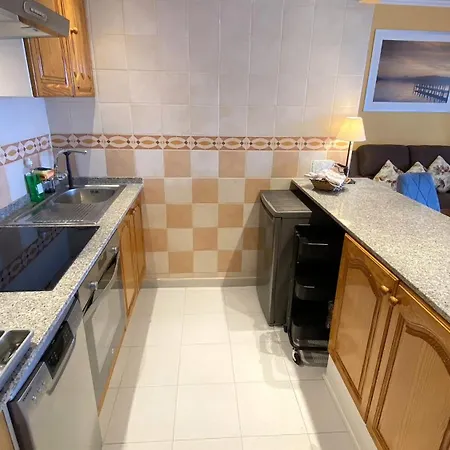 App 308 - Wundervoller Meerblick, Sehr Zentrale Lage, Angenehm Ruhig Apartment *